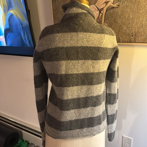 Horny Toad sweater gray striped boiled wool and angora blend sz s - Picture 4 of 5